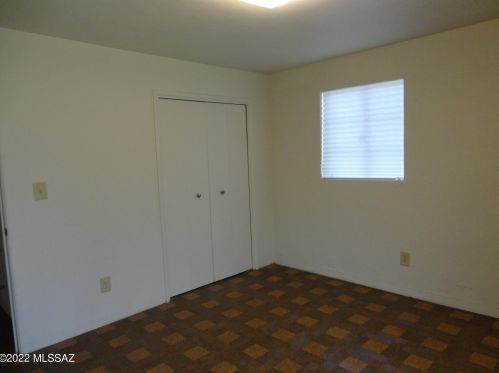 3138 Pima St, Tucson AZ 85712-3461 exterior