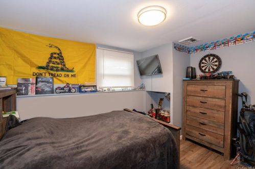 27 Peacock Ln, Poughkeepsie NY exterior