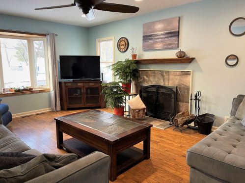 6710 Paris Ave, Grand Rapids MI 49548-6951 exterior