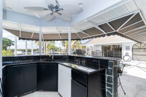 3605 Aruba Ct, Punta Gorda FL 33950-8121 exterior