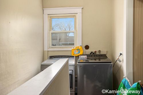 516 Front St, Belding MI  48809-1931 exterior