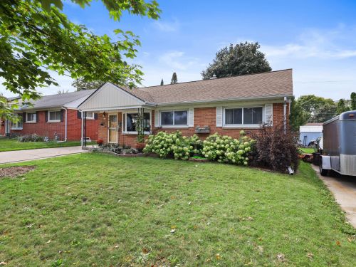 4109 Swift Ave, Milwaukee, WI 53235-5912