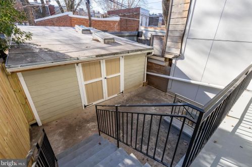 1337 Massachusetts Ave, Washington DC  20003-1540 exterior