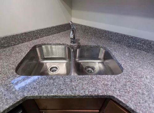 3303 Osage St, Saint Louis MO 63118-4212 exterior