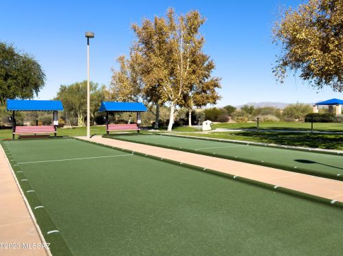 7655 Summer Scene Dr, Tucson AZ  85743-5184 exterior