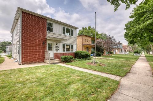 3531 84th St, Milwaukee, WI 53222-1502