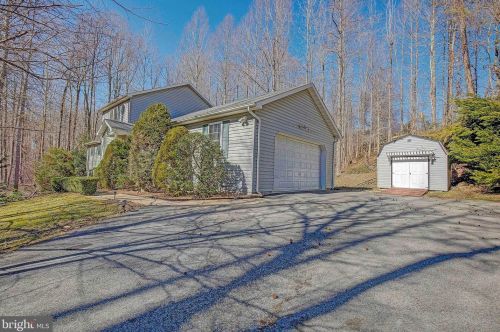 3310 Christines Way, Huntingtown, MD 20639-3807