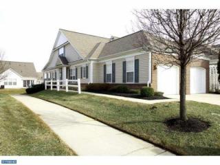 41 Falcon Ct, Trenton, NJ 08690-2466