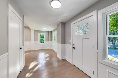 3800 Eddy St, Chicago IL  60618-5014 exterior