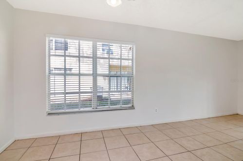 5150 Sunridge Palms Dr, Tampa FL 33617-1427 exterior