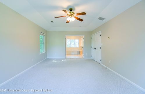 5 Markus Ct, Jackson Twp NJ  08527-2886 exterior