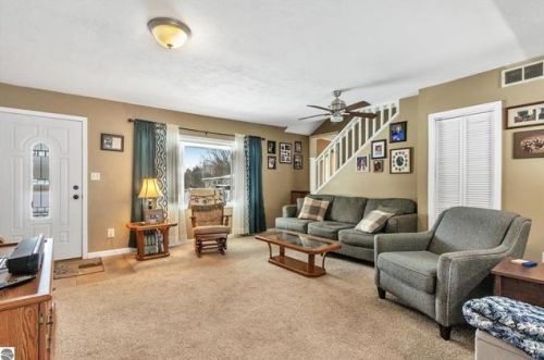 200 Case St, Marion MI 49665-9709 exterior