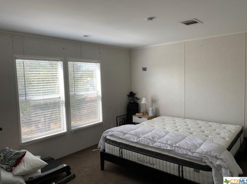 676 Henderson Dr, Spring Branch TX 78070-4032 exterior