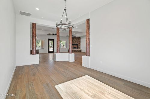 36648 27th Ave, Phoenix AZ 85086-8747 exterior