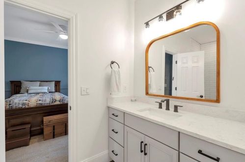 1233 Austin Gln Dr, Atlanta GA 30338-3233 exterior