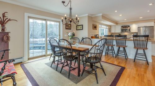 2 Asa Dr, Concord NH  03304-4012 exterior