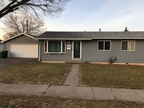 410 Capitol Ave, Bismarck, ND 58501-1813