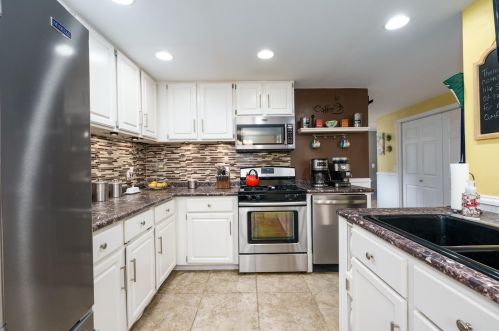 1743 30 St, Kalamazoo MI 49048-5891 exterior