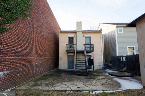 1827 Kendall St, Washington, DC 20002-1651