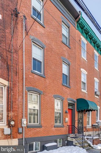 2308 Catharine St, Philadelphia PA 19143-1628 exterior