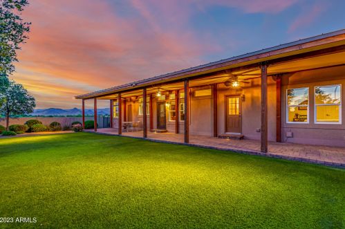 34118 12th St, Phoenix AZ  85085-7751 exterior