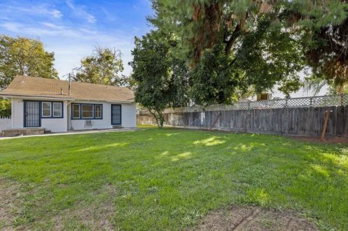 153 Almond Ave, Turlock CA 95380-3150 exterior