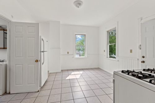 2358 Holton St, Milwaukee WI  53212-3356 exterior