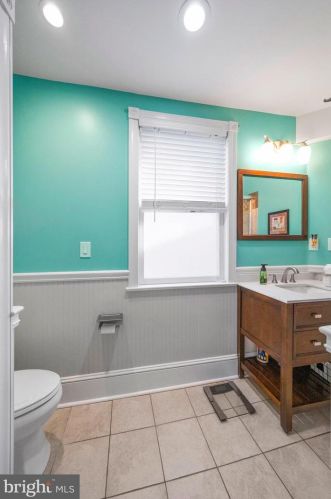 622 Johnson St, Philadelphia PA 19144-3705 exterior