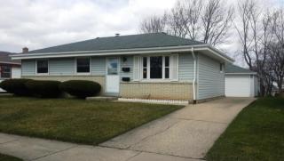 8630 Holt Ave, Milwaukee WI  53227-4535 exterior