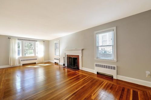 136 9th St, Providence RI 02906-2931 exterior