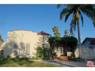 806 Orange Dr, Los Angeles CA  90036-4912 exterior