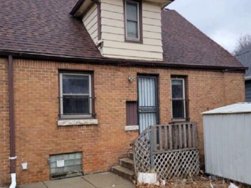 3408 41st St, Milwaukee, WI 53216-3641