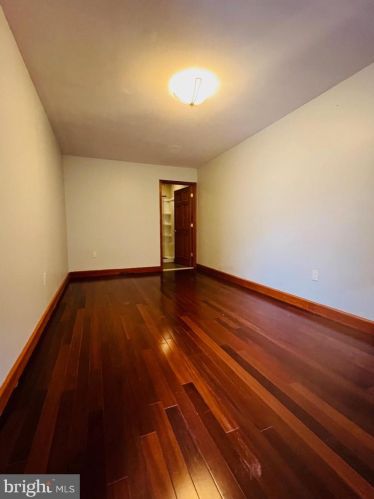 1011 Christian St, Philadelphia PA 19147-3736 exterior