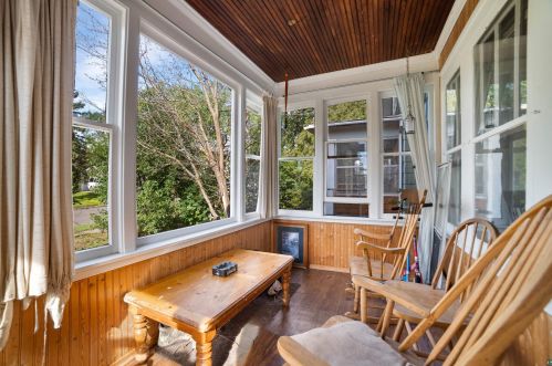 518 42nd Ave, Duluth MN 55804-2127 exterior