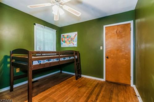 929 Plymouth Lake Dr, Fredon NJ  07860-4127 exterior