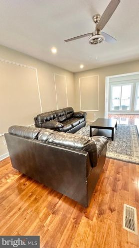 5346 Cedar Ave, Philadelphia PA  19143-1918 exterior