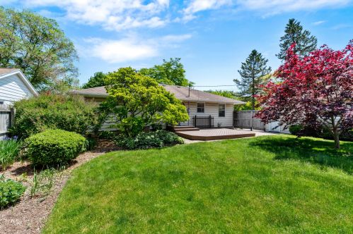 7217 Mohawk Ave, Milwaukee WI 53217 exterior