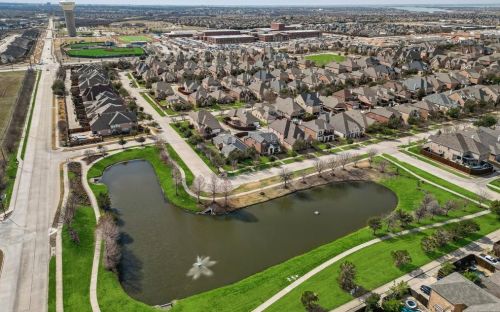 2555 Sage Rdg Dr, Frisco TX 75034-0753 exterior