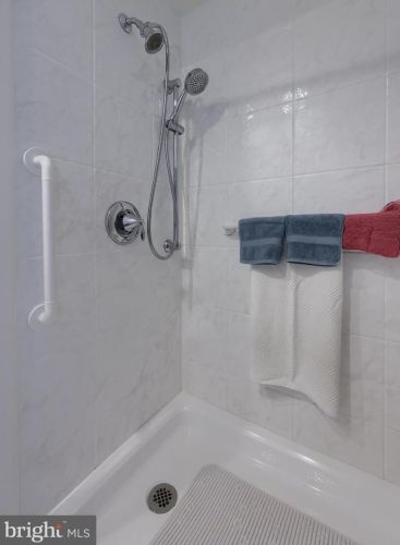 1926 Drexel Ave, Lancaster PA 17602-3302 exterior