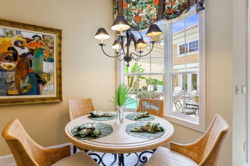 8727 Ln Palma Ln, Naples FL exterior