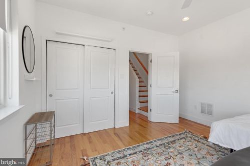 2201 Cumberland St, Philadelphia PA 19125-2203 exterior