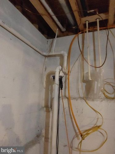 106 Louise Ter, Glen Burnie MD 21060-7339 exterior