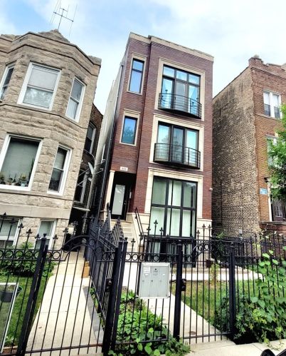 849 Rockwell St, Chicago IL  60622-4553 exterior