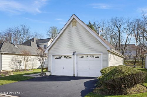 113 Almond Rd, East Freehold NJ 07728-4055 exterior