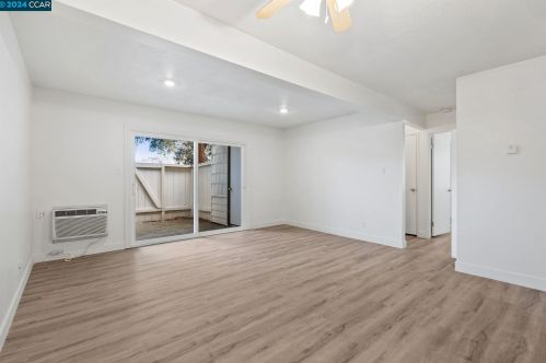 1524 Matheson Rd, Concord CA 94521-2154 exterior