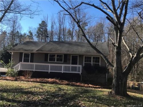 1215 Fern Forest Dr, Gastonia, NC 28054-5631