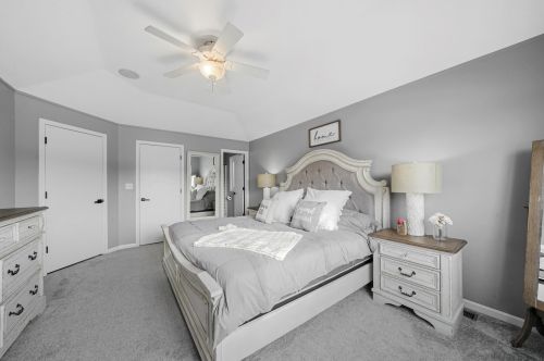 6729 64th Pl, Chicago IL  60638-4837 exterior