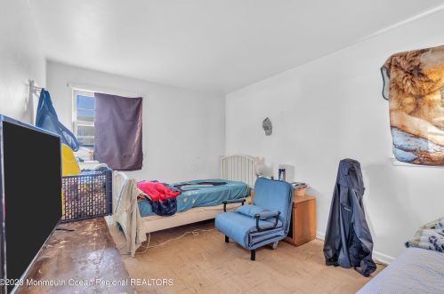 204 Channel Dr, Point Pleasant Beach NJ 08742-2619 exterior