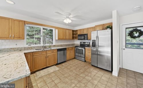 6251 Stephen Reid Rd, Huntingtown MD 20639-8942 exterior