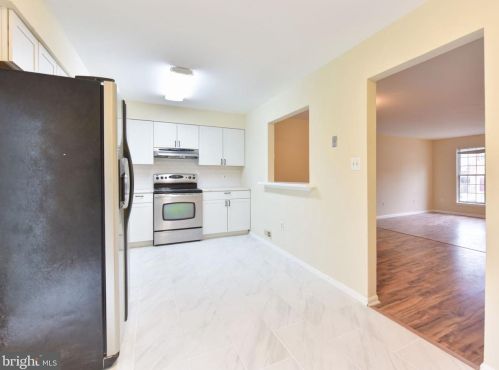 10350 Castlehedge Ter, Silver Spring MD 20902-5808 exterior